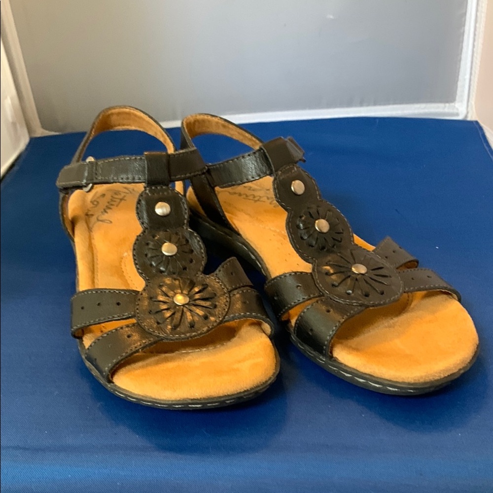 Women's Natural Soul Black Sandals